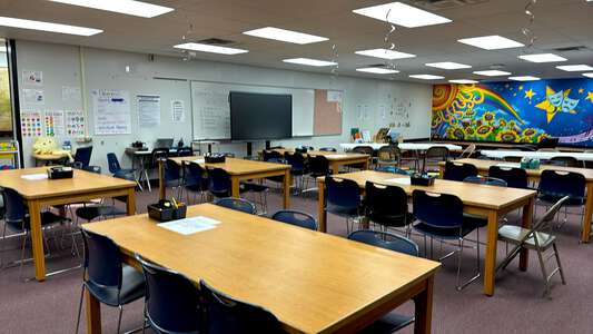 Buckner Performing Arts and Science Magnet Elementary School Library in Wichita 3