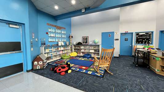Dr. Carlos J. Finlay Elementary School Library in Miami