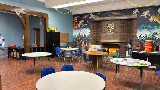 Lawndale Elementary Community Academy Classroom Standard in Chicago 3