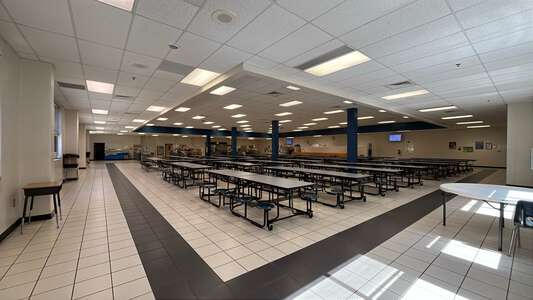Grace Snell Middle School Cafeteria in Loganville 4