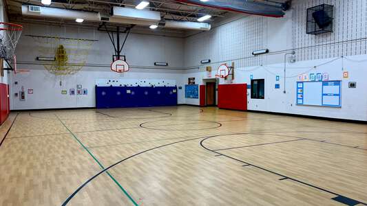 Parkwood Elementary School Gym in Maryland Heights