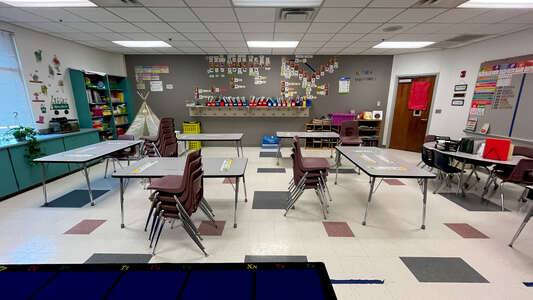 Thompson Elementary School Classroom Standard in Mesquite