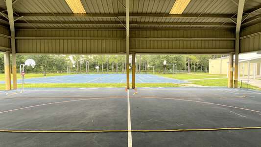 Quail Hollow Elementary School Outdoor Pavilion in Wesley Chapel