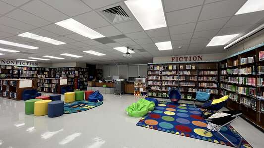 Stephens Elementary School Library in Houston
