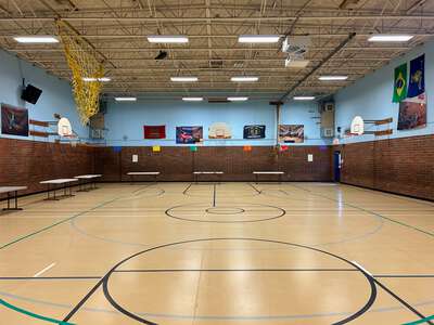 Richmond Elementary School Gym in Salem