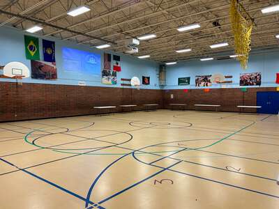Richmond Elementary School Gym in Salem