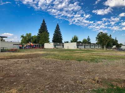 Edward Kemble Elementary School Field - Practice in Sacramento