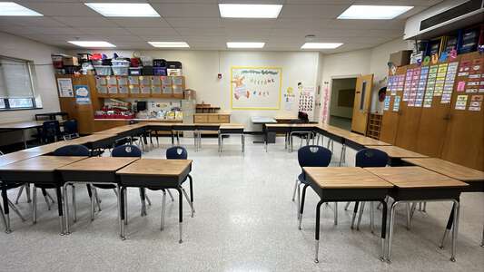 Crown Point Elementary School Classroom Standard in Matthews 3