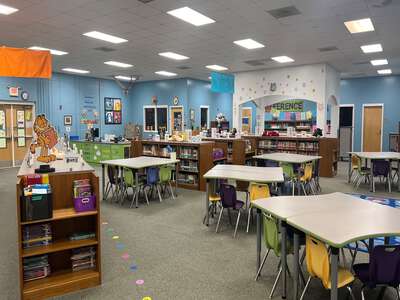 College Park Elementary School Media Center in Ladson