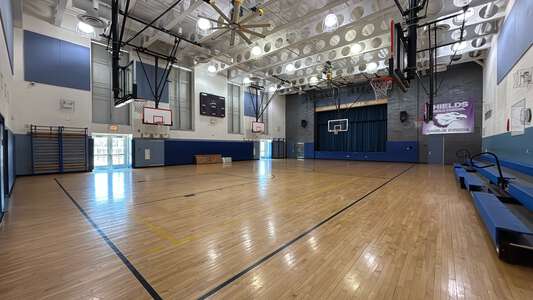 Shields - James Shields Middle School Gym in Chicago 3