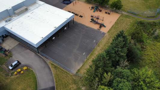 Findley Elementary School Outdoor Covered Area in Portland