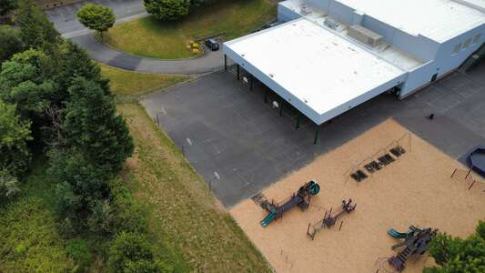 Findley Elementary School Outdoor Covered Area in Portland