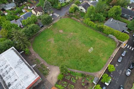 Grout K-5 School Field - Practice in Portland 2
