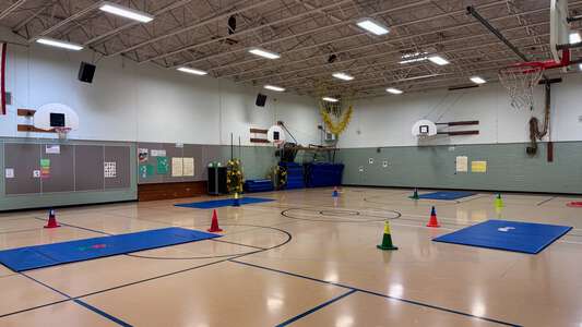Highland Elementary School Gym in Salem