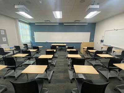 MiraCosta College - San Elijo Classroom Standard in Cardiff