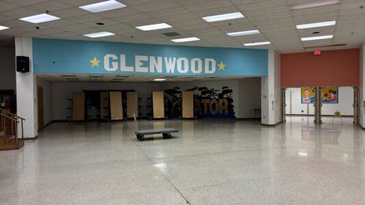 Glenwood Elementary School Cafeteria in Virginia Beach