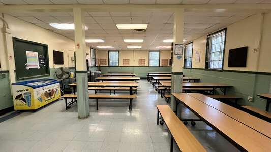 Fishweir Elementary School Cafeteria (3 hr min) in Jacksonville
