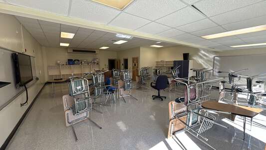 Governors' Village STEM Academy (Upper) Classroom Standard in Charlotte 3
