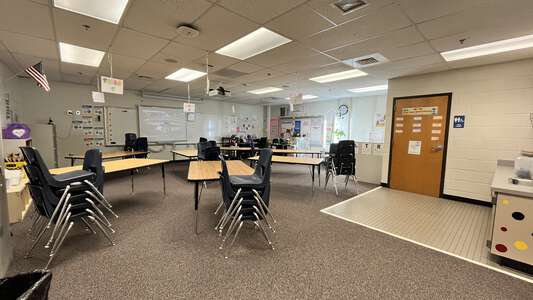 Lovin Elementary School Classroom Standard in Lawrenceville