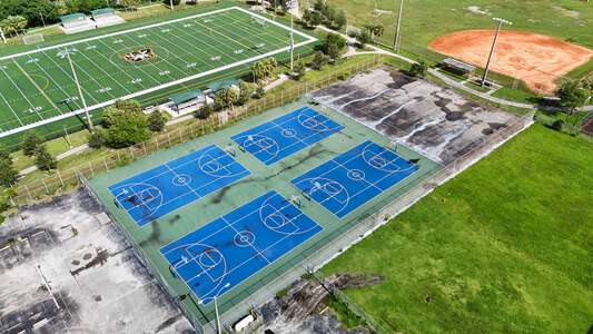 Georgia Jones-Ayers Middle School Outdoor Basketball Courts in Miami 3