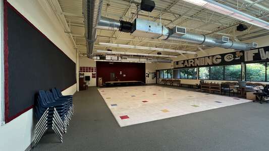 Federal Way Public Academy Commons in Federal Way