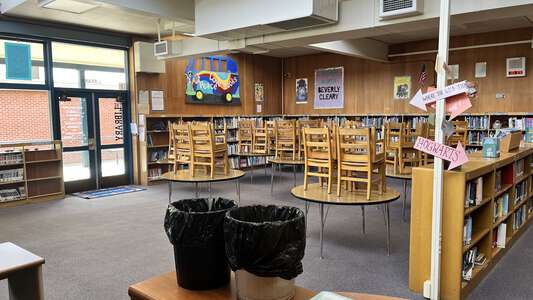 Belshaw Elementary School Library in Antioch