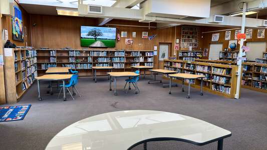 Belshaw Elementary School Library in Antioch 1