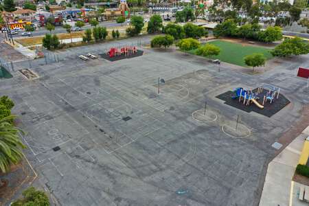 Central Elementary School Outdoor Basketball Courts in San Diego