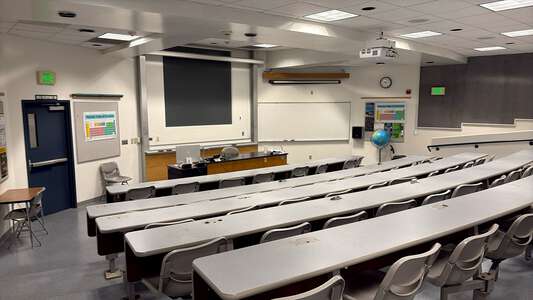 Rio Hondo College Room S333 - Tiered Lecture in Whittier 2
