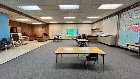 Norman Rockwell Elementary School Room P352 - PTA / Clubs in Redmond