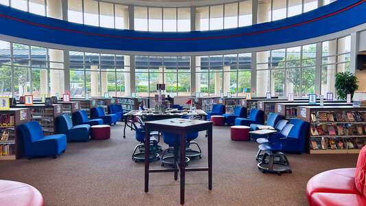 Peachtree Ridge High School Media Center (1.228) in Suwanee