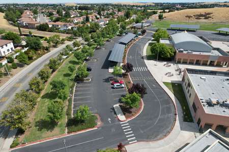 Lone Tree Elementary School in Antioch California Slideshow Image 4