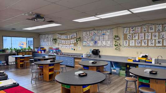 Woodland Elementary School (K-2) Science Lab in Costa Mesa
