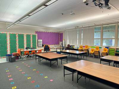 Wilson Elementary School Classroom Standard in Fresno 3