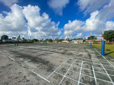 North Andrews Garden Elementary School of the Arts Outdoor Basketball Courts in FT Lauderdale 2