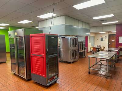 Spring Hill Elementary School Kitchen in Spring Hill