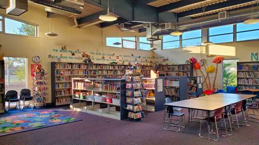 Marvin Elementary School Library in San Diego