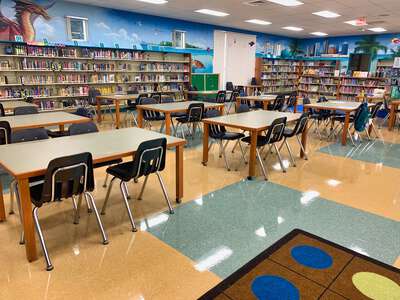 Mabry Elementary School (2601) Library in Tampa