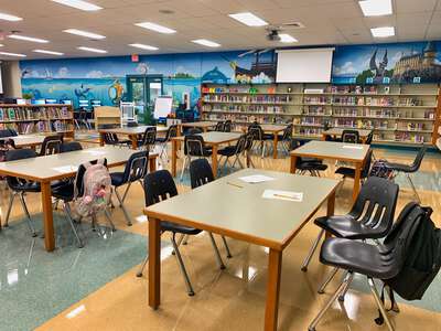 Mabry Elementary School (2601) Library in Tampa