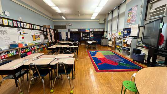 Murphy - John B Murphy Elementary School Classroom Standard in Chicago 4