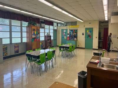 Thomas Jefferson Biscayne Gdn K-8 Academy Classroom Standard in Miami