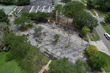 Parking Lot - Side (3 hr min)