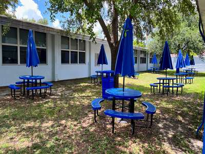 Twin Lakes Elementary School Courtyard in Hialeah
