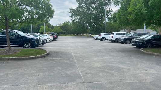 Capitol Elementary School Parking Lot - Front in Baton Rouge