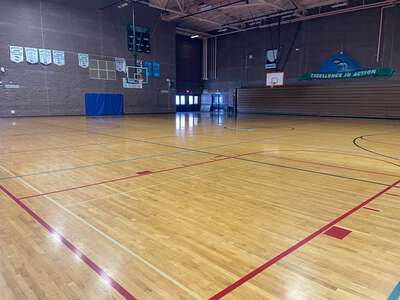 Greenspun - Barbara and Hank Junior High School Gym in Henderson
