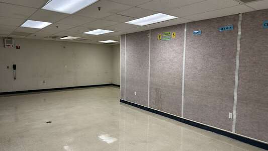 Deer Valley High School Dressing Room in Antioch
