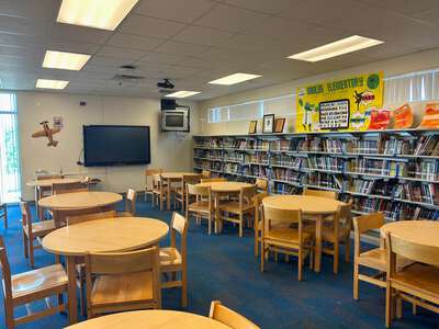 Goulds Elementary School Library in Miami 2