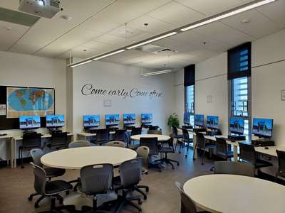 Palomar College Main Campus H-222 ESL Tutoring Center in San Marcos