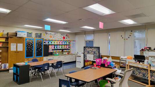 Lemon Avenue Elementary School Classroom Standard in La Mesa