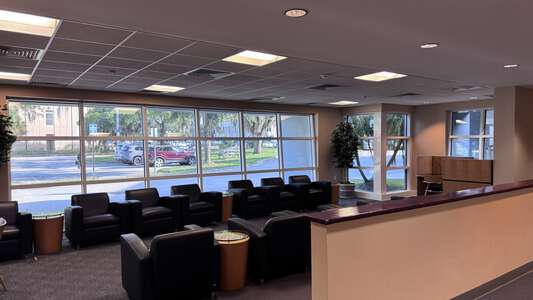 Schultz Center Lounge in Jacksonville